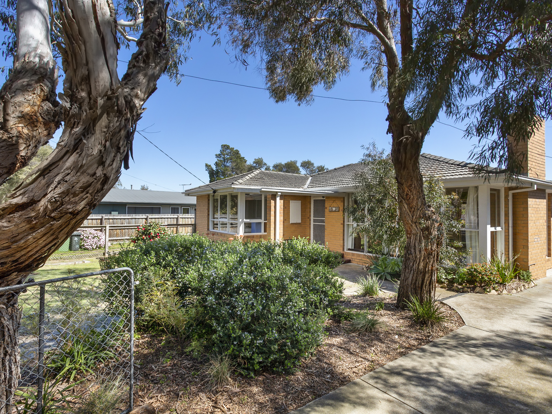 4 SWANS WAY, CAPEL SOUND, 3940